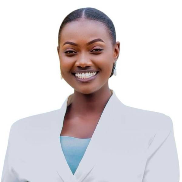 Kelly UWINEZA